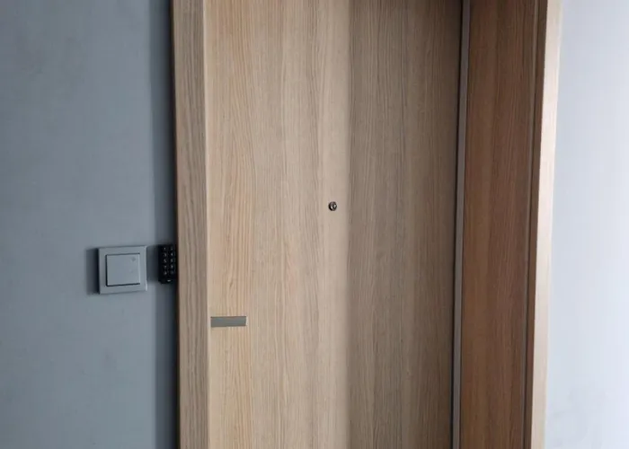 Dwupoziomowy 公寓 *